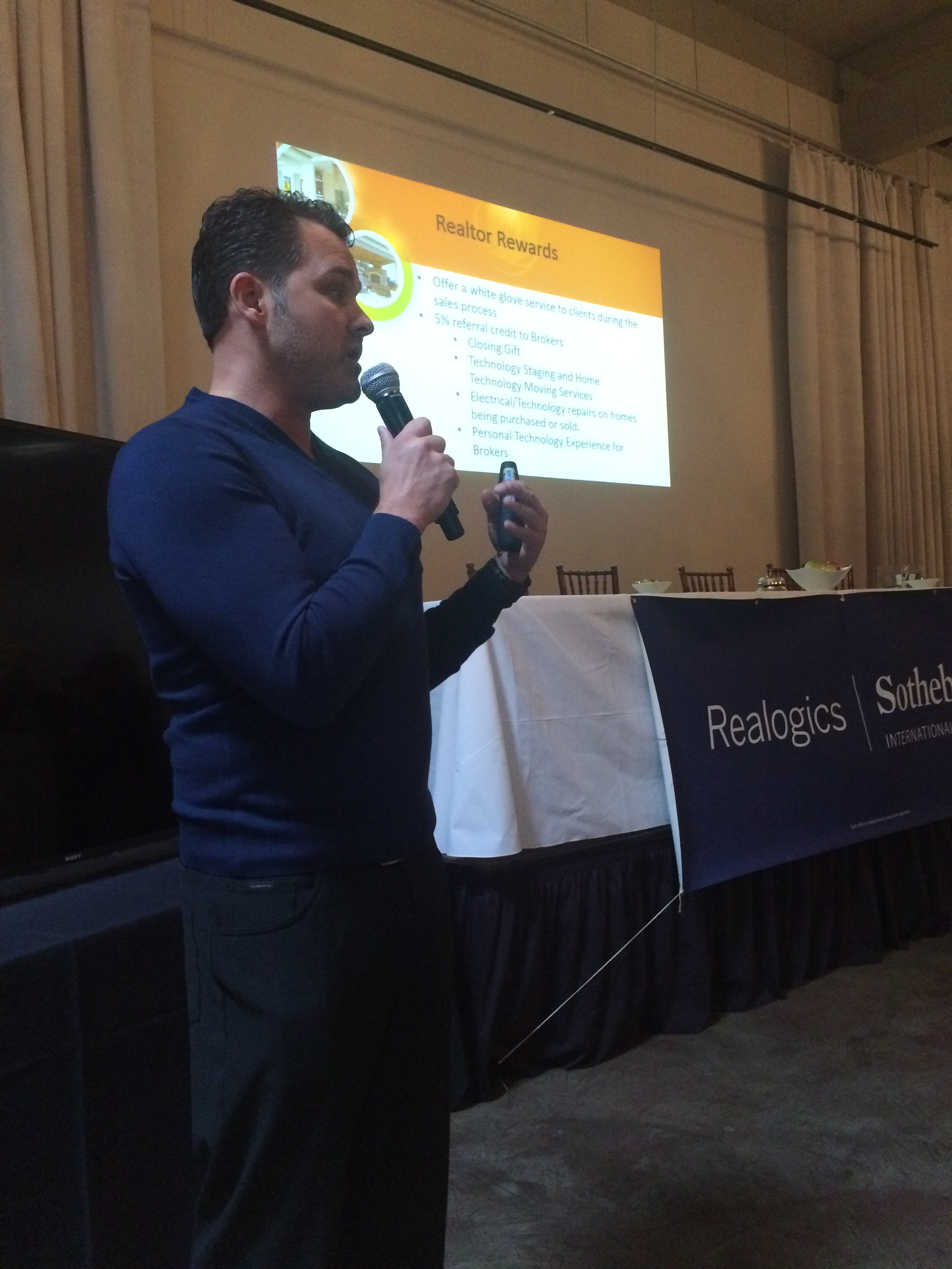 Above: Lee Travis of Wipliance Introduces the Broker Rewards Program